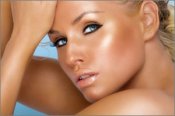 Apply-blush-bronzer0809