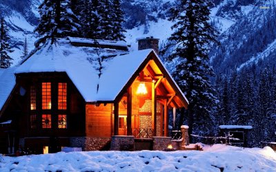 Chalet-by-night-wallpaper-1