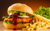 Hamburger-fast-food-french-fries-favim-com-483020